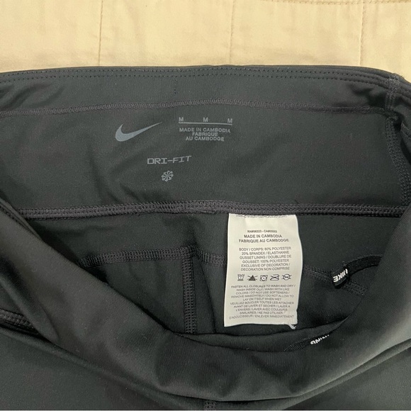 NIKE Running Dri Fit Women's Workout Active Leggings Size Medium - Picture 9 of 11